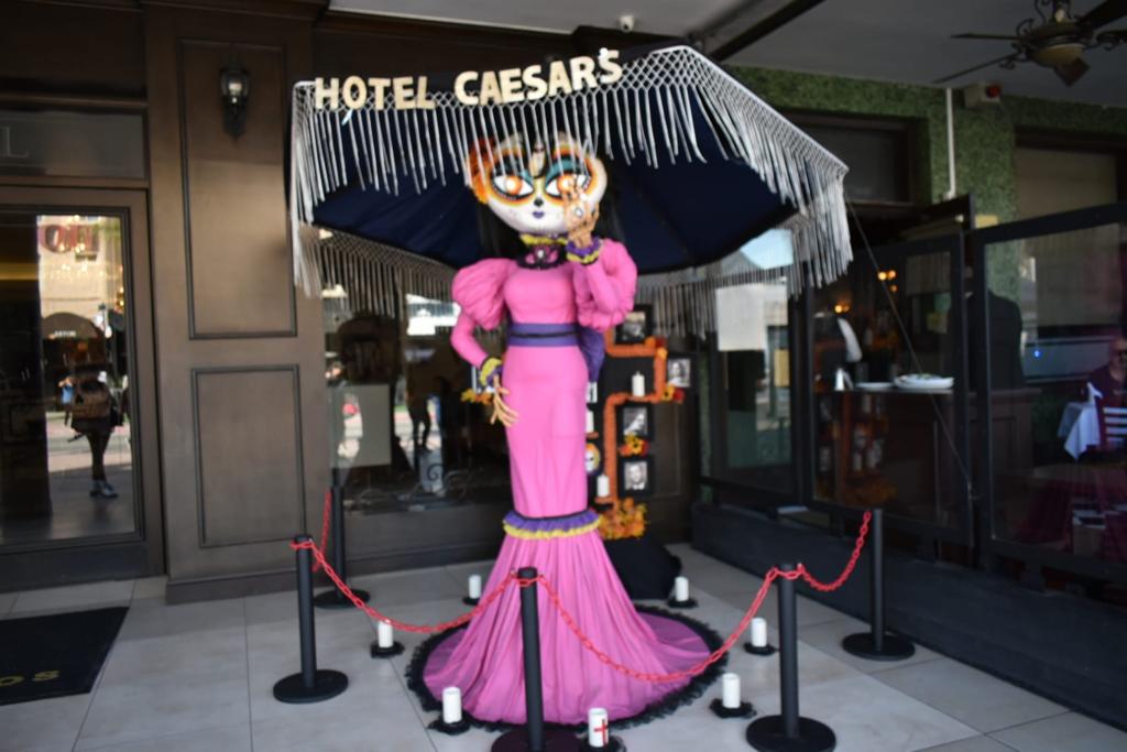 Representaci&oacute;n tradicional de una "Catrina"