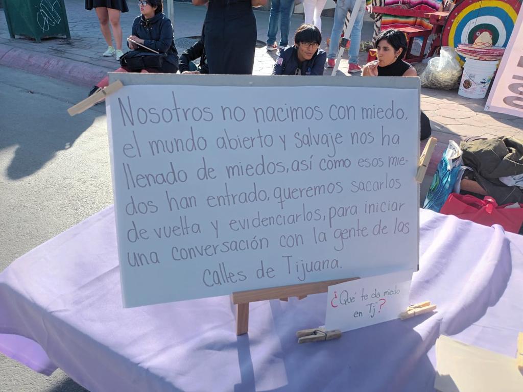 El Colectivo difund&iacute;a diferentes mensajes sobre el miedo