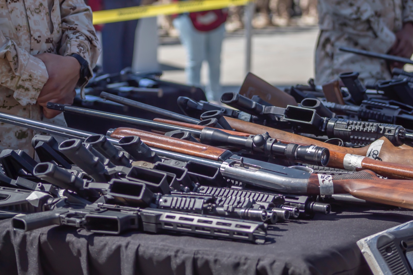 Cuartel General destruye 885 armas de fuego
