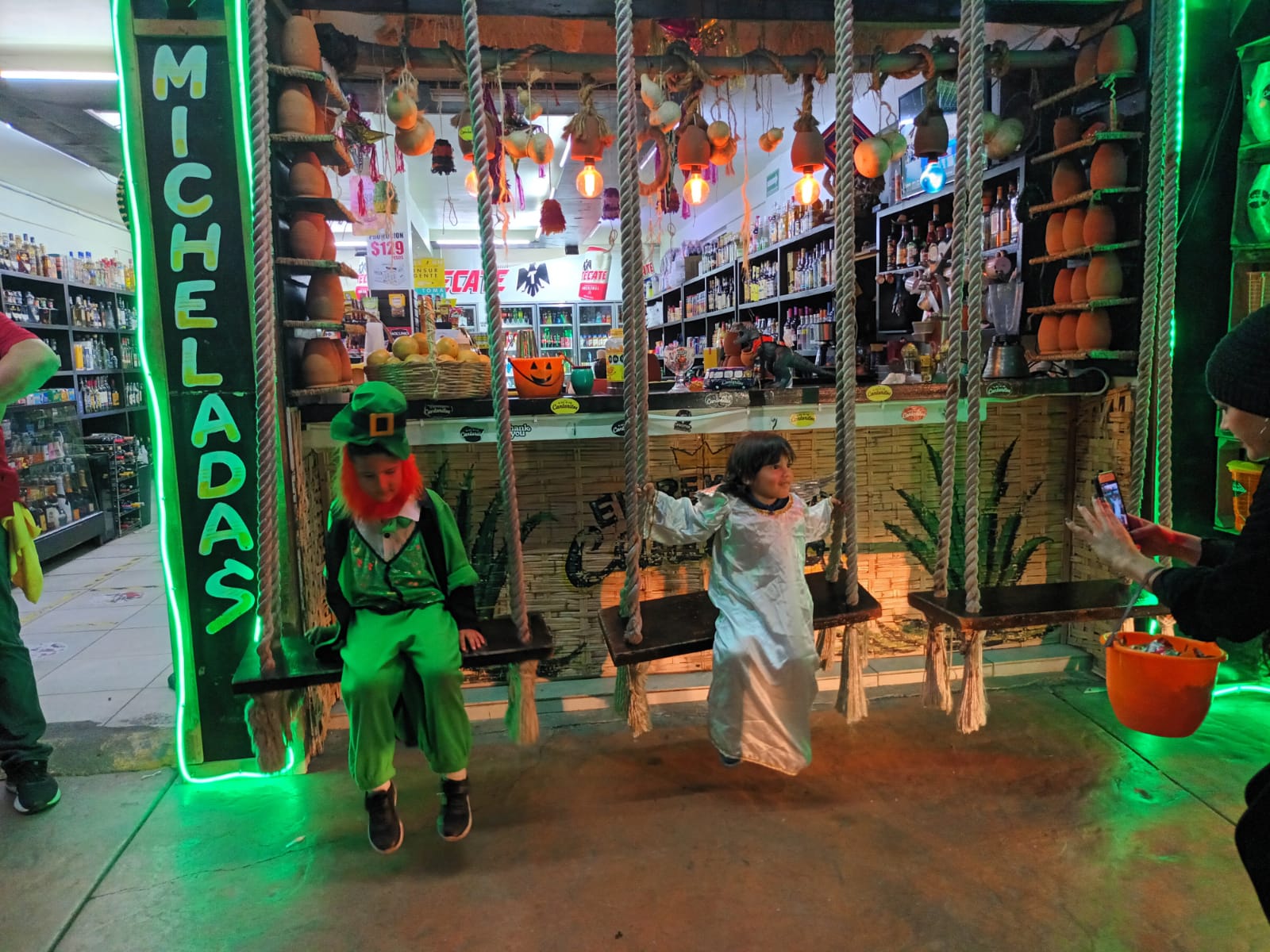 Adornos con los que los ni&ntilde;os pueden interactuar