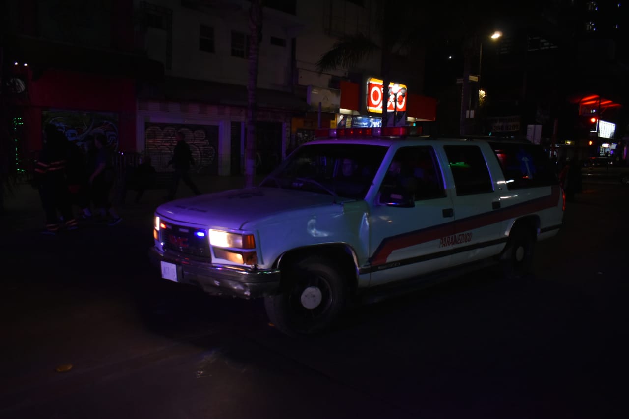 Tijuanenses salieron a las calles para celebrar Halloween