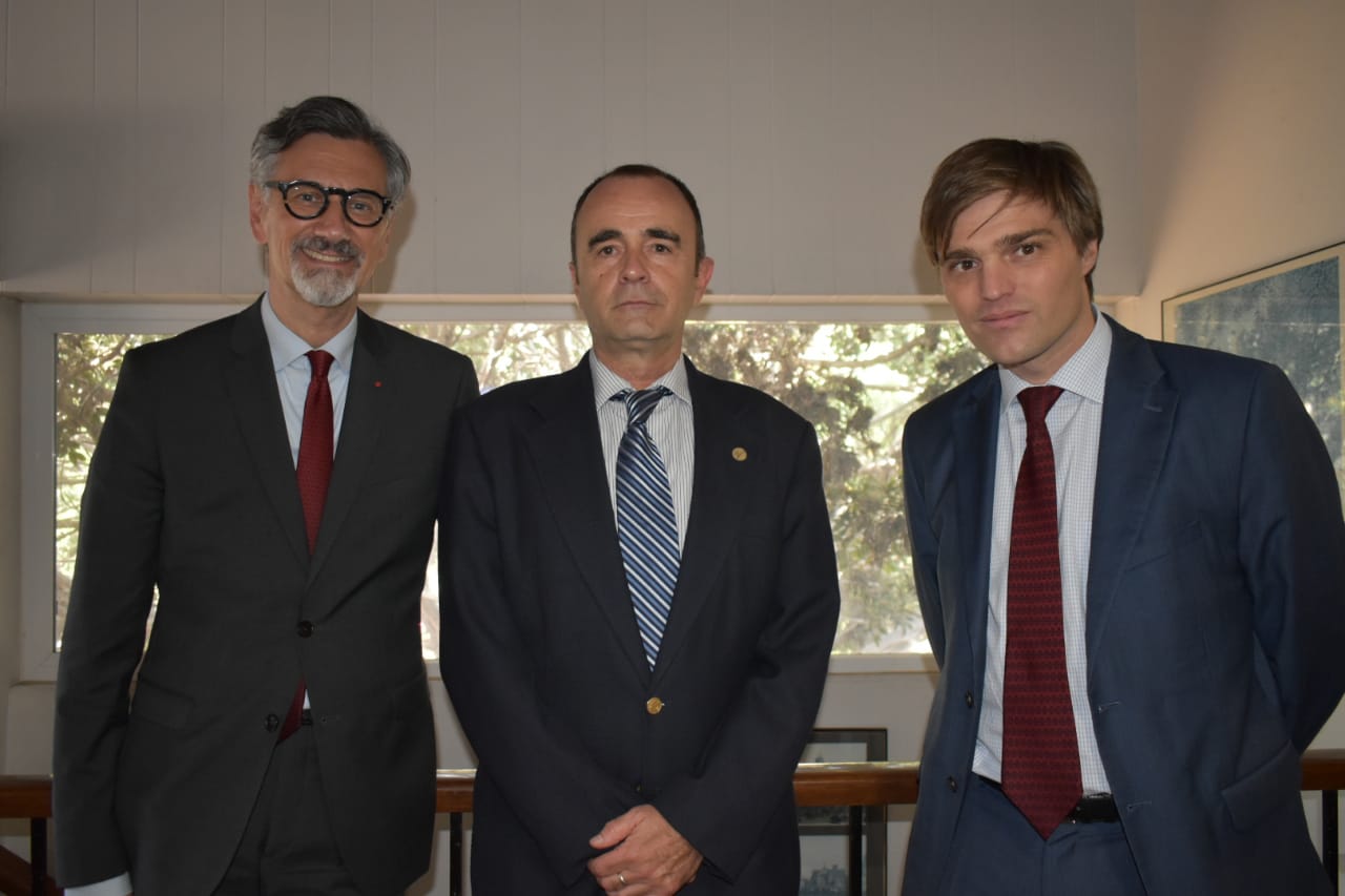 Jean Fran&ccedil;ois Piche y Mr. Jean-Pierre Asvazadourian